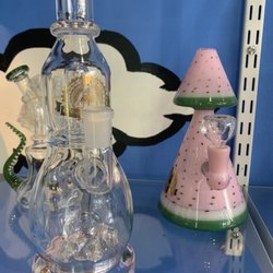 Happy Clouds Smoke Shop