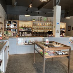 Jayne Recreational and Medical Marijuana Dispensary - Portland