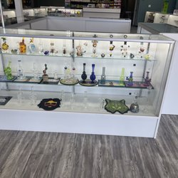 Hazel Sky Smoke Shop Plano