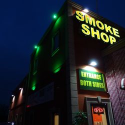 Tracks Smoke Shop