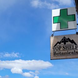 Top Shelf Botanicals - Ennis