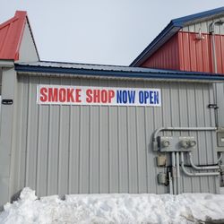 Lucky’s One Stop SMOKE SHOP