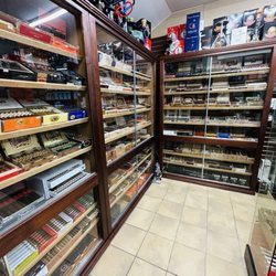 GJ 2 Smoke Shop