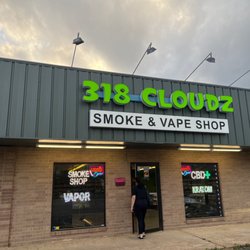 318 Cloudz Smoke & Vape