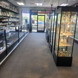 HiFi Smoke Shop