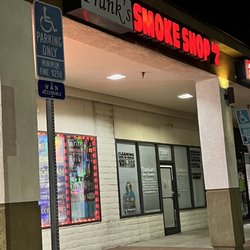 Frank’s smoke shop