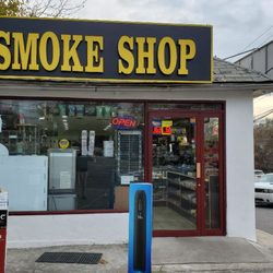 Pelham Manor Smoke Shop