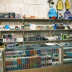 Haze’s Smoke Shop