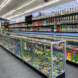 Smokeez Smoke Shop