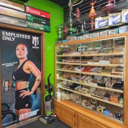 Circle Smoke Shop Plus