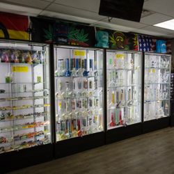 River Falls Smoke Shop