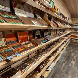 Long Lake Orono Smoke Shop & Cigar