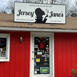 Jersey Jane’s Smoke & Vape